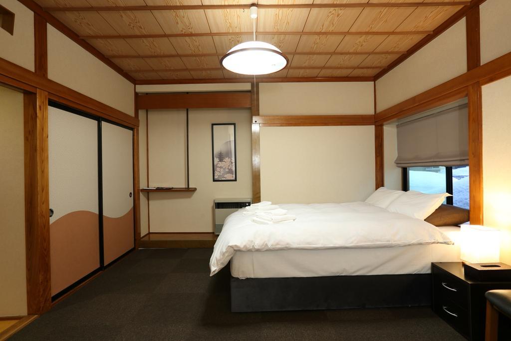 Snowlines Lodge Hakuba Room photo